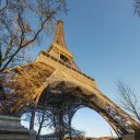 foot of the eiffel tower  screen for extension Chrome web store in OffiDocs Chromium