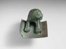 Free download Foundation peg in the form of the forepart of a lion free photo or picture to be edited with GIMP online image editor