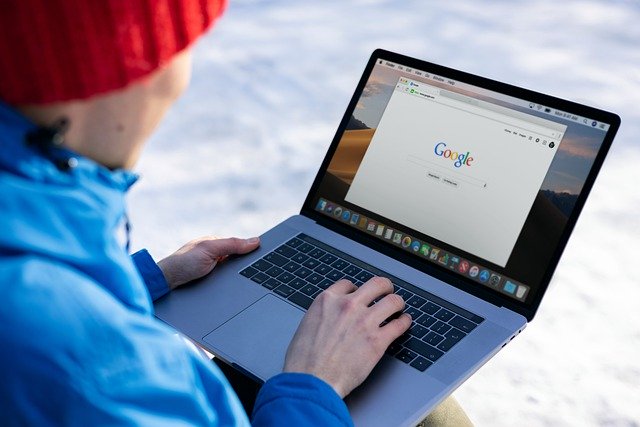 Free download freelance laptop google macbook free picture to be edited with GIMP free online image editor