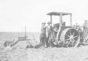 Free download Fuller F8307 Avery tractor free photo or picture to be edited with GIMP online image editor
