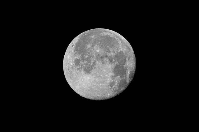 Descarga gratis luna llena luna noche cielo imagen gratis para editar con el editor de imágenes en línea gratuito GIMP