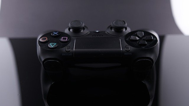 Free download gaming controller playstation free picture to be edited with GIMP free online image editor