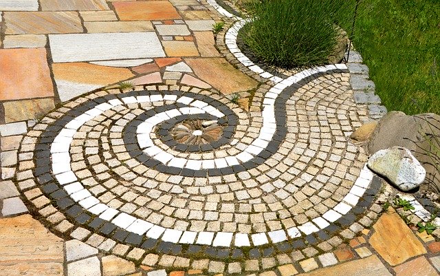 دانلود رایگان تصویر تزئینی سنگ فرش تراس باغ برای ویرایش با ویرایشگر تصویر آنلاین رایگان GIMP