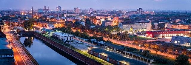 ດາວ​ໂຫຼດ​ຟຣີ ເຢຍ​ລະ​ມັນ Magdeburg Saxony-Anhalt - ຮູບ​ພາບ​ຟຣີ​ຫຼື​ຮູບ​ພາບ​ທີ່​ຈະ​ໄດ້​ຮັບ​ການ​ແກ້​ໄຂ​ກັບ GIMP ອອນ​ໄລ​ນ​໌​ບັນ​ນາ​ທິ​ການ​ຮູບ​ພາບ
