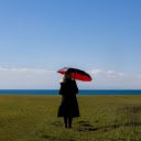 Girl and sea  screen for extension Chrome web store in OffiDocs Chromium