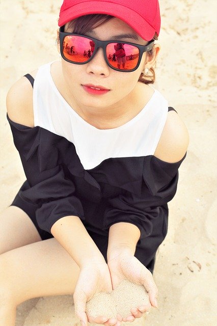 Free download girl beach vietnam sunshine woman free picture to be edited with GIMP free online image editor