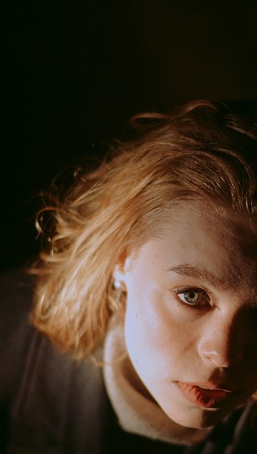 Free download girl face model look eyes female free picture to be edited with GIMP free online image editor