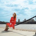 Girl on a swing  screen for extension Chrome web store in OffiDocs Chromium