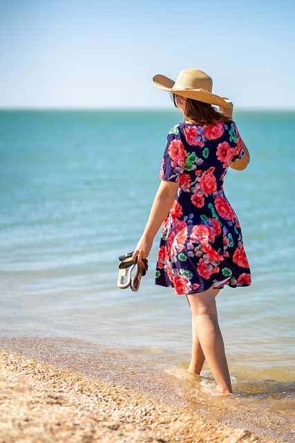 Free download girl sea beach female walking free picture to be edited with GIMP free online image editor
