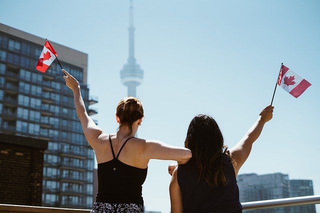 Gratis download meisjes vrouwen mensen Canadese vlaggen gratis foto om te bewerken met GIMP gratis online afbeeldingseditor