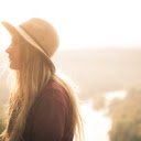 Girl wearing a hat  screen for extension Chrome web store in OffiDocs Chromium