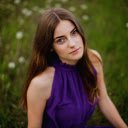 Girl wearing blue shirt  screen for extension Chrome web store in OffiDocs Chromium