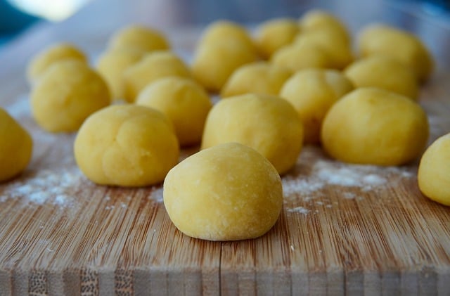 Ücretsiz indir gnocchi patatesli köfte hazırlanışı GIMP ücretsiz çevrimiçi resim düzenleyiciyle düzenlenecek ücretsiz resim