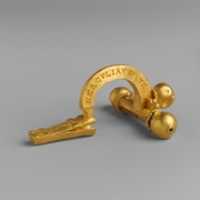 ດາວ​ໂຫຼດ​ຟຣີ Gold crossbow fibula (brooch​) ຮູບ​ພາບ​ຟຣີ​ຫຼື​ຮູບ​ພາບ​ທີ່​ຈະ​ໄດ້​ຮັບ​ການ​ແກ້​ໄຂ​ກັບ GIMP ອອນ​ໄລ​ນ​໌​ບັນ​ນາ​ທິ​ການ​ຮູບ​ພາບ