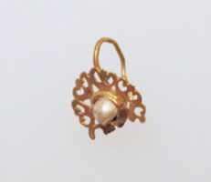 Free download Gold earring with pelta disc and pearl setting free photo or picture to be edited with GIMP online image editor