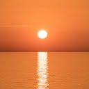 Golden sunset at sea  screen for extension Chrome web store in OffiDocs Chromium