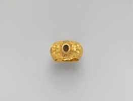 Free download Gold ring with embossed satyr masks: on carnelian intaglio, bird free photo or picture to be edited with GIMP online image editor