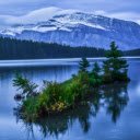 Grassy hill in the middle of the lake  screen for extension Chrome web store in OffiDocs Chromium