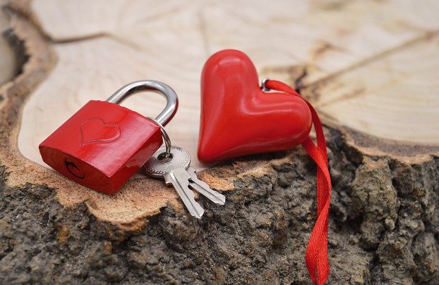 Free download heart padlock castle love key free picture to be edited with GIMP free online image editor