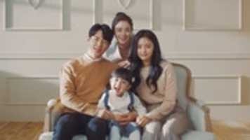 Free download hi-bye-mama-lee-kyu-hyung-kim-tae-hee-go-bo-gyul-seo-woo-jin-2 free photo or picture to be edited with GIMP online image editor