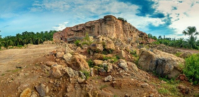 Free download hill landslides soil cyon aceh free picture to be edited with GIMP free online image editor
