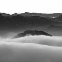 Hills and morning mist  screen for extension Chrome web store in OffiDocs Chromium