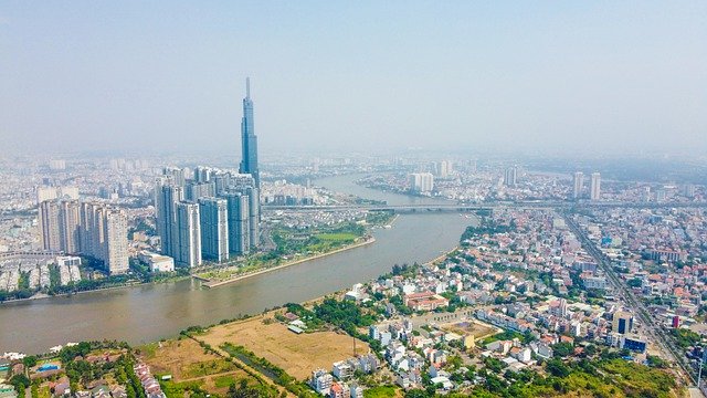 Scarica gratuitamente l'immagine gratuita dello skyline del paesaggio urbano di Ho Chi Minh City da modificare con l'editor di immagini online gratuito GIMP