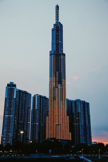 김프 무료 온라인 이미지 편집기로 편집할 호치민시 고층 빌딩 무료 사진 무료 다운로드