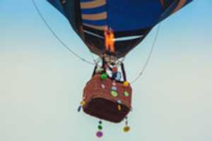 Free download Hot Air Balloon / morning wake up call :D free photo or picture to be edited with GIMP online image editor