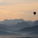 Hot air balloon over the mountain  screen for extension Chrome web store in OffiDocs Chromium