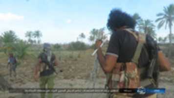 Téléchargement gratuit Les soldats de Khilafah ont ciblé des membres de l'armée égyptienne murtadd avec des mitrailleuses et ont fait exploser un engin explosif sur eux dans la région de Skadra à l'est de Sheikh Zuweid photo ou image gratuite à éditer avec l'éditeur d'images en ligne GIMP