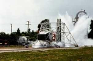 Бесплатная загрузка Landing Loads бесплатное фото или изображение для редактирования с помощью онлайн-редактора изображений GIMP