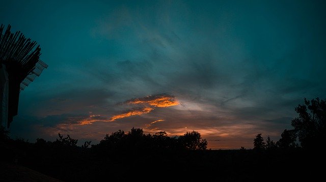 ดาวน์โหลดฟรี Landscape Blue Nature - ภาพถ่ายหรือรูปภาพฟรีที่จะแก้ไขด้วยโปรแกรมแก้ไขรูปภาพออนไลน์ GIMP