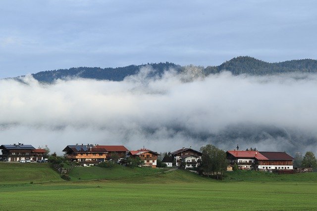 Téléchargement gratuit paysage maisons campagne image gratuite à éditer avec l'éditeur d'images en ligne gratuit GIMP