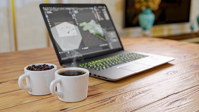 Scarica gratis il computer portatile caffè chicchi di caffè crudo immagine gratuita da modificare con l'editor di immagini online gratuito GIMP