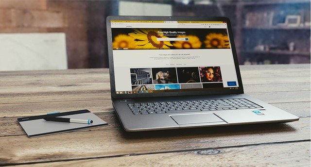 Kostenloser Download Laptop Pen Tab Computer HP Kostenloses Bild, das mit dem kostenlosen Online-Bildeditor GIMP bearbeitet werden kann