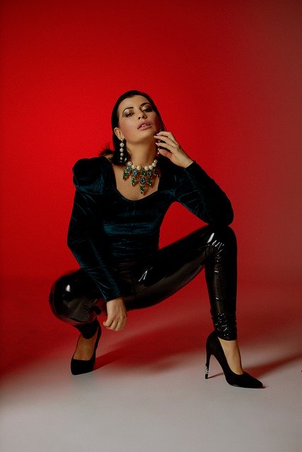Free download latex shoes woman free picture to be edited with GIMP free online image editor
