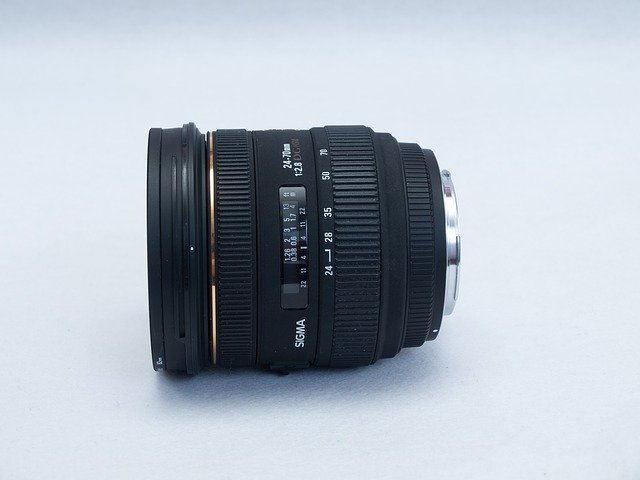 Kostenloser Download der Objektivkamera Canon Eos 5d Kostenloses Bild, das mit dem kostenlosen Online-Bildeditor GIMP bearbeitet werden kann
