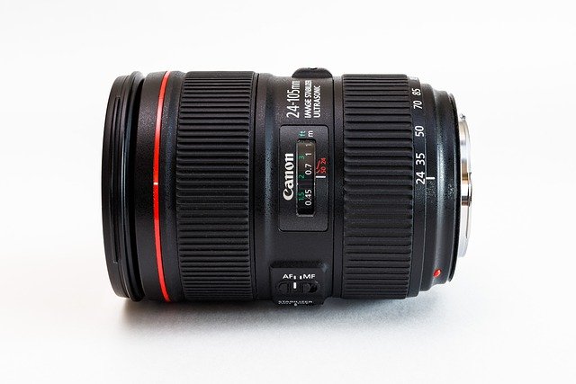 Free download lens canon zoom lens ef 24 105mm free picture to be edited with GIMP free online image editor