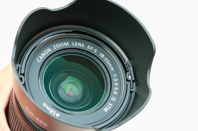 Free download lens zoom lens canon efs kit lens free picture to be edited with GIMP free online image editor