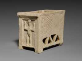 Free download Limestone coffin model free photo or picture to be edited with GIMP online image editor