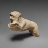 Unduh gratis Limestone lion dari patung Herakles (?) Foto atau gambar gratis untuk diedit dengan editor gambar online GIMP