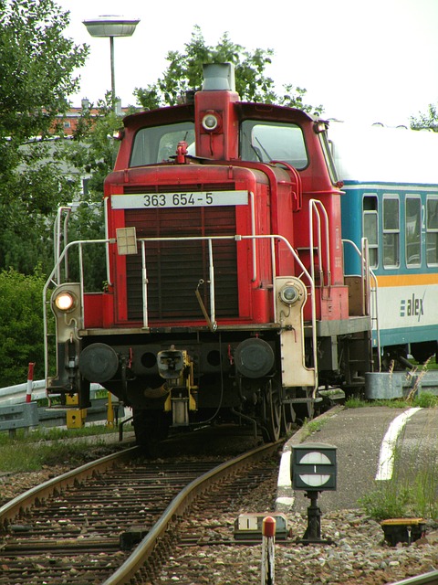 ດາວໂຫຼດຟຣີ loc db train locomotive free picture to be edited with GIMP free online image editor