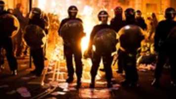 Free download londonriots free photo or picture to be edited with GIMP online image editor