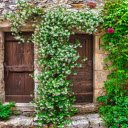 Lovely old stone house  screen for extension Chrome web store in OffiDocs Chromium