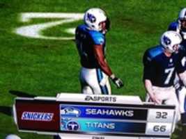 Descarga gratuita Madden NFL 16 Tennessee Titans VS Seattle Seahawks Captura de pantalla, foto o imagen gratis para editar con el editor de imágenes en línea GIMP