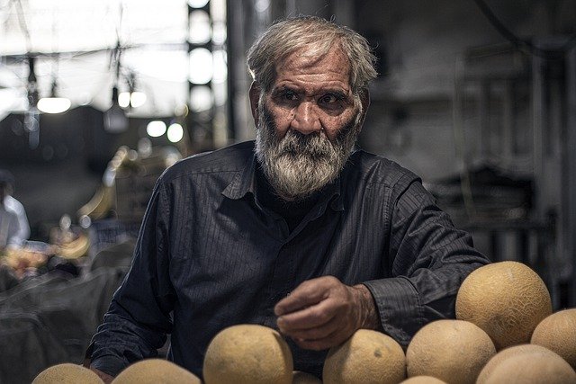 دانلود رایگان مرکز خرید پیرمرد ایران عکس رایگان برای ویرایش با ویرایشگر تصویر آنلاین رایگان GIMP