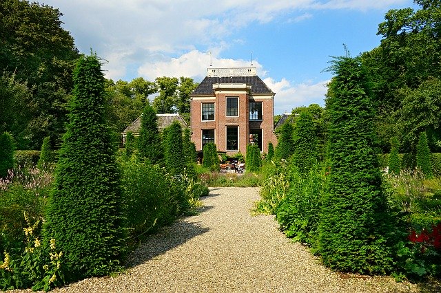 Free download manor estate mansion 17th century free picture to be edited with GIMP free online image editor
