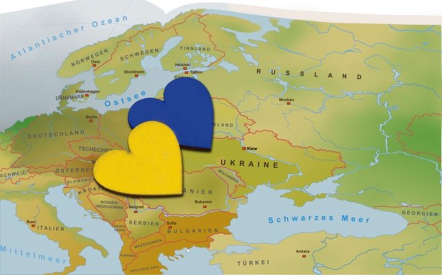 Free download map of europe europe ukraine hearts free picture to be edited with GIMP free online image editor
