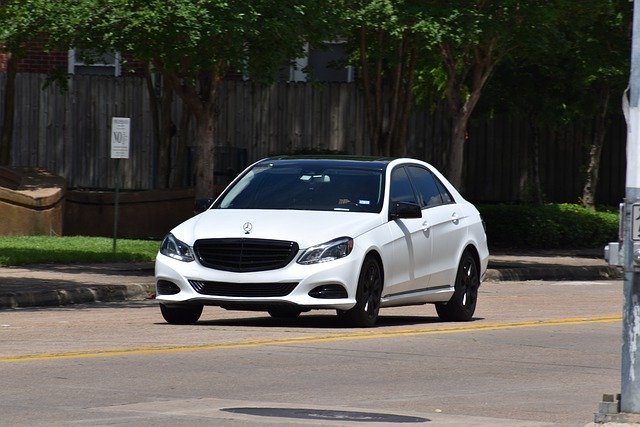 Free download mercedes benz s class luxury car free picture to be edited with GIMP free online image editor